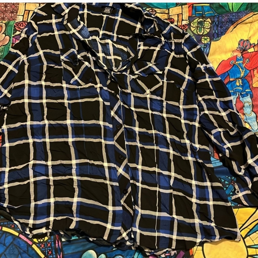 Black and Blue Plaid Torrid Size 1 Plaid ButtonUp Shirt